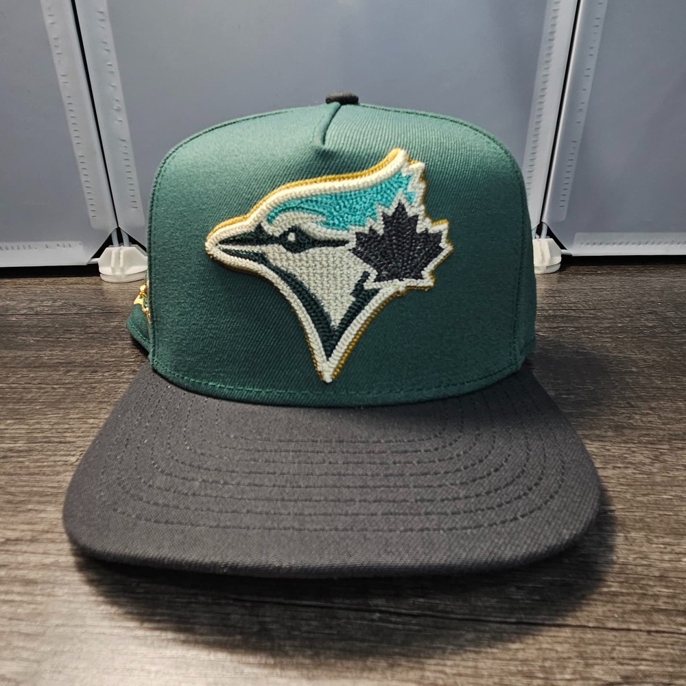 Toronto Blue Jays New Era 9FIFTY Snapback 40th Season Patch Green Black Hat